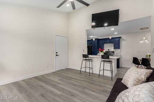 623 W Guadalupe Rd in Mesa, AZ - Building Photo - Building Photo