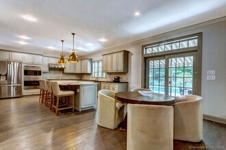 76 High Hill Cir in Madison, CT - Building Photo - Building Photo