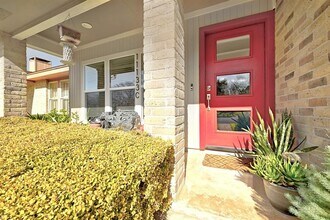 11133 Pinehurst Dr in Austin, TX - Building Photo - Building Photo