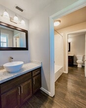 Lake Forest at El Dorado Hills in El Dorado Hills, CA - Foto de edificio - Building Photo