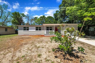 6613 Shady Oak Dr in Jacksonville, FL - Foto de edificio - Building Photo