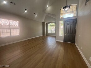 9916 Dusty Winds Ave in Las Vegas, NV - Building Photo - Building Photo