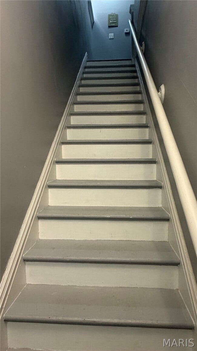 2035 Allen Ave in St. Louis, MO - Building Photo - Building Photo