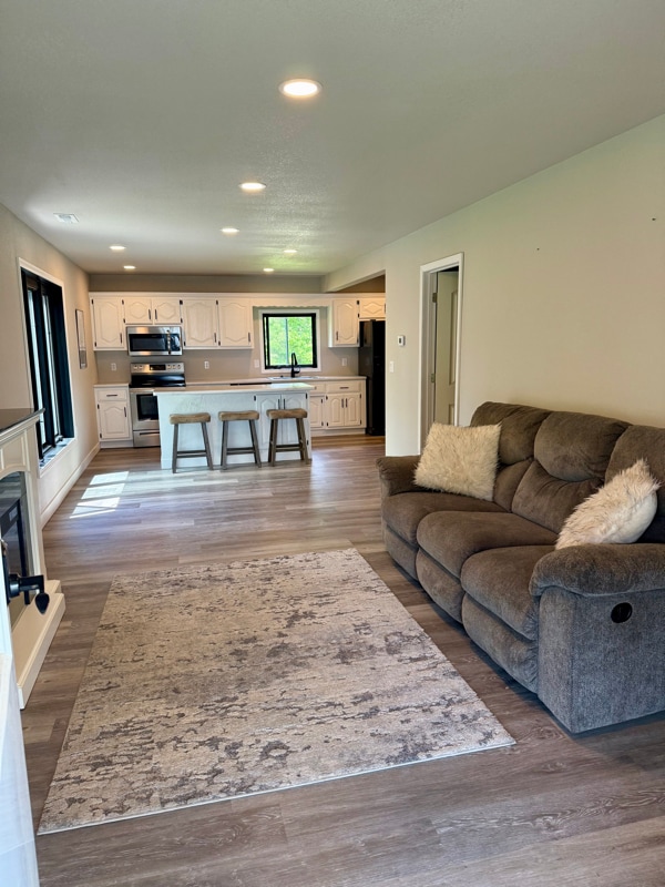 460 NE 200th Rd in Knob Noster, MO - Building Photo - Building Photo