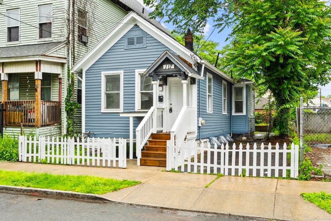 117 Fillmore St in New Haven, CT - Building Photo
