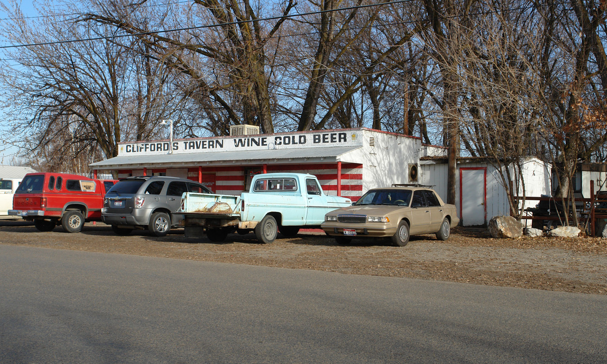 1180 W 9th St in Weiser, ID - Building Photo