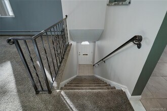 1668 US-9 in Wappingers Falls, NY - Building Photo - Building Photo