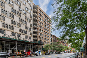 Hanover House in New York, NY - Building Photo - Primary Photo