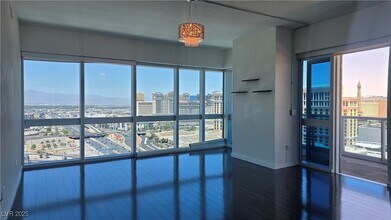 4471 Dean Martin Dr, Unit 2610 in Las Vegas, NV - Building Photo - Building Photo