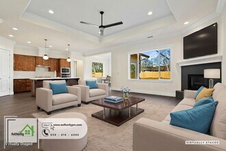 2836 River Dr in Redding, CA - Building Photo - Building Photo