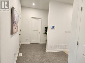 22 Stanhope Ct in Ottawa, ON - Building Photo - Building Photo