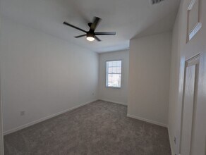 2831 Blossom Wy in Naples, FL - Building Photo - Building Photo