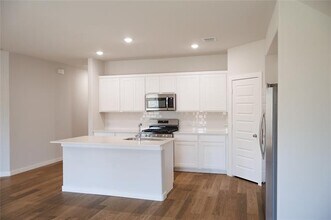 4000 Falcon Dr in Farmersville, TX - Building Photo - Building Photo