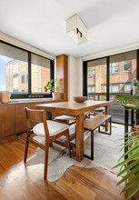 515 E 72nd St, Unit 9B in New York, NY - Building Photo - Building Photo