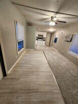 219 Dairy Rd in Auburndale, FL - Building Photo