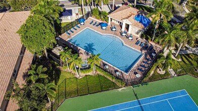 12011 SW 2nd St in Pembroke Pines, FL - Building Photo - Building Photo