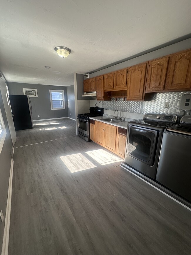 property at 16313 Clearview Ave