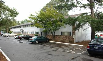 Parkbrook Manor Apartment Homes