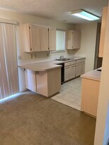 3418 E 57th Ave in Spokane, WA - Building Photo