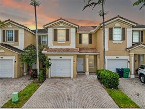 11866 SW 152nd Pl in Miami, FL - Building Photo - Building Photo