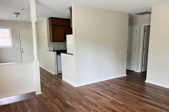 728 Montclair Dr in Wilmington, NC - Building Photo - Building Photo