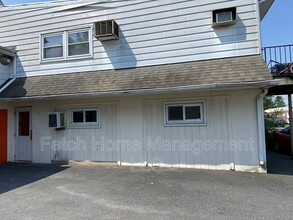 117 E Main St in New Holland, PA - Building Photo - Building Photo