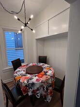 1518 W Augusta Blvd, Unit 3 in Chicago, IL - Building Photo - Building Photo