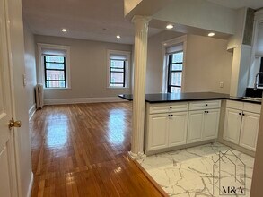 30 Kilsyth Rd in Brookline, MA - Building Photo - Building Photo
