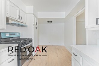 1212 E 76th Pl, Unit 4 in Los Angeles, CA - Foto de edificio - Building Photo