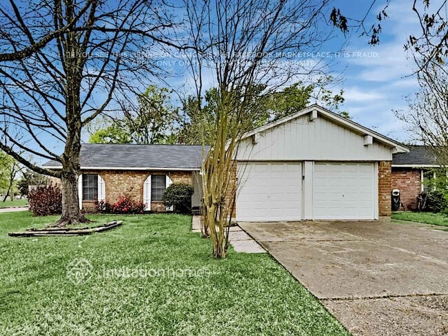 property at 16430 Forest Bend Ave