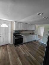 834 W Wilkes Barre St in Easton, PA - Building Photo - Building Photo