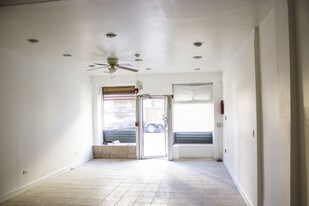 424 17th St in Union City, NJ - Building Photo