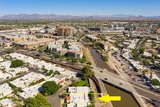 6953 E Lafayette Blvd in Scottsdale, AZ - Building Photo - Building Photo