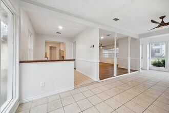 5132 Mimosa Dr in Bellaire, TX - Building Photo - Building Photo