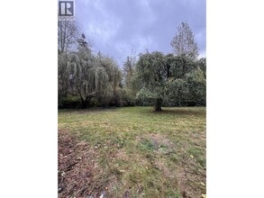 23979 Fern Crescent in Maple Ridge, BC - Building Photo - Building Photo