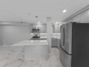 225-235 Essex St in Lawrence, MA - Building Photo - Building Photo