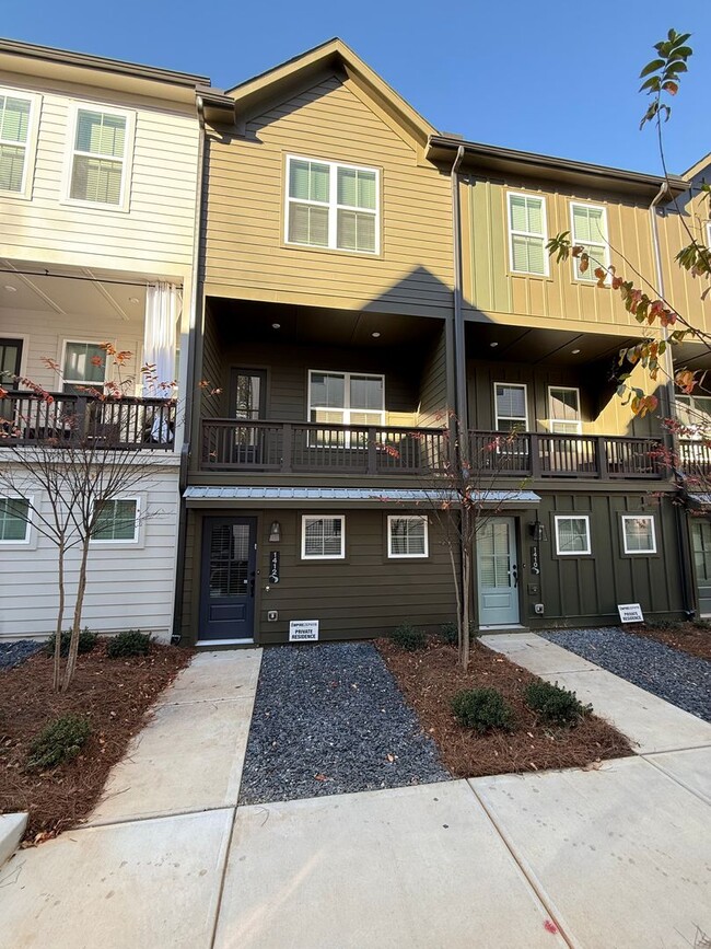 property at 1412 Cozy Ct. SE