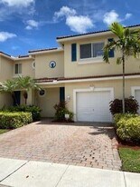 2757 S Evergreen Cir in Boynton Beach, FL - Building Photo