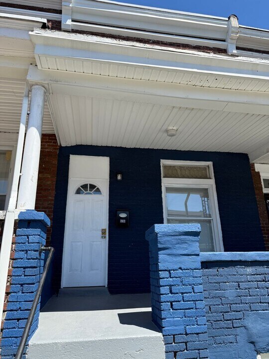 636 E 29th St in Baltimore, MD - Building Photo