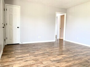 1013 Mile High Dr in Clarksville, TN - Building Photo - Building Photo