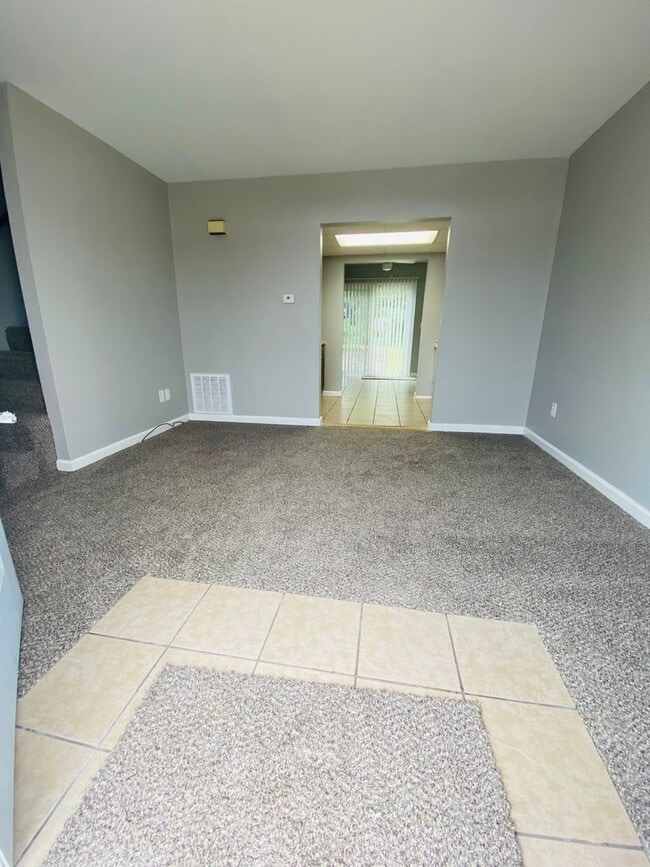property at 1572 Elizabeth St