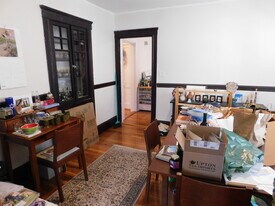 142 Dudley St, Unit 2 in Cambridge, MA - Building Photo