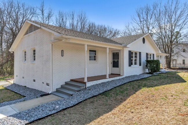 207 James St in Spartanburg, SC - Building Photo - Building Photo