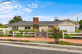 806 S Ola Vista in San Clemente, CA - Building Photo - Building Photo
