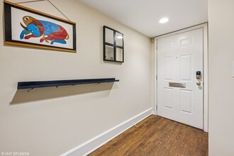 1751 W Julian St in Chicago, IL - Building Photo - Building Photo