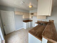 5606 Easthampton Dr, Unit A photo'