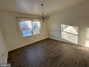 25 Green Meadow Ct, Unit H82 in Newark, DE - Building Photo - Building Photo