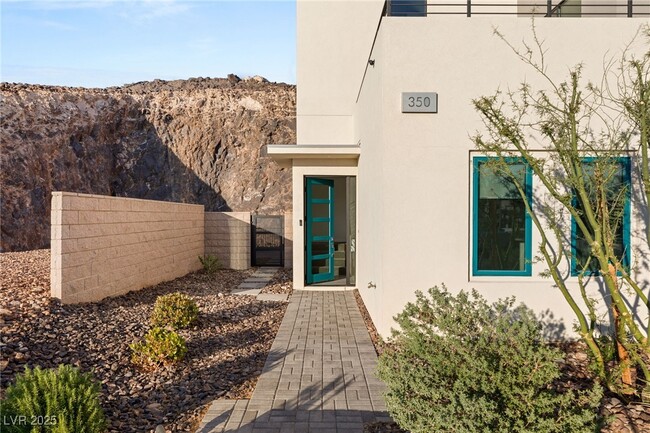 property at 350 Solitude Peak Ln