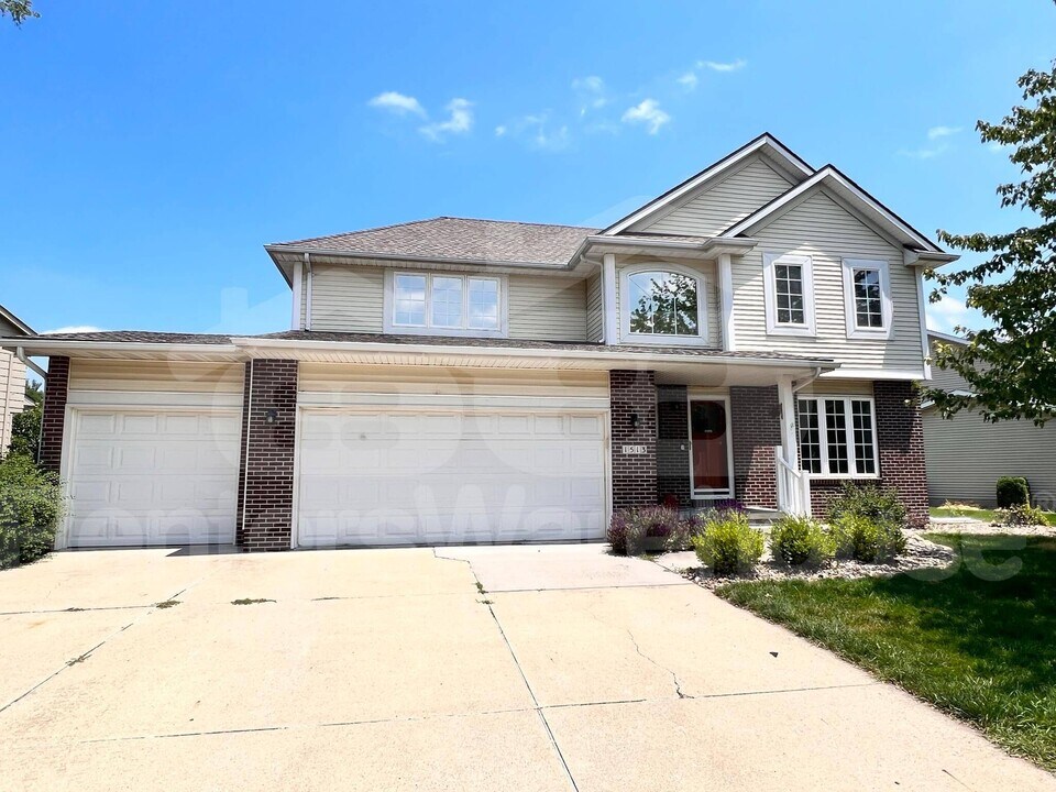 1513 NE Michael Dr in Ankeny, IA - Building Photo