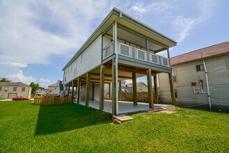 5018 Avenue M 1/2 in Galveston, TX - Building Photo - Building Photo